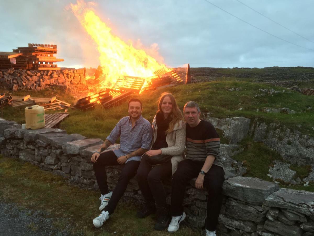 Kilronan Hostel Inis Mór Esterno foto